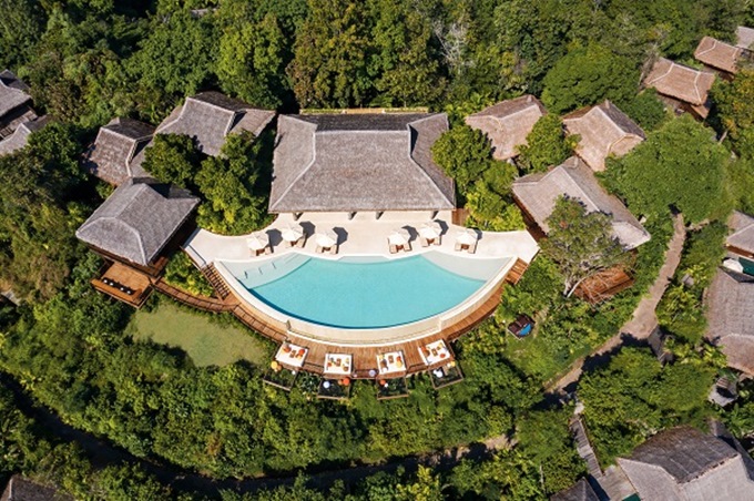 عيشي تجربة مختلفة في فنادق ومنتجعات سيكسنسز